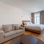 Lp Heritage Next To Cathedral By Se Apartment Braga