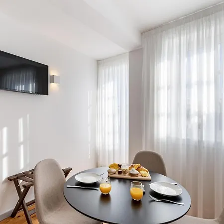 Lp Heritage Ap Historic Center By Se Apartamentos